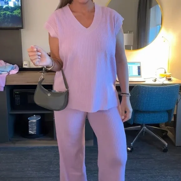 Lilac Ribbed Knit Lounge Set - Picture 4 of 7